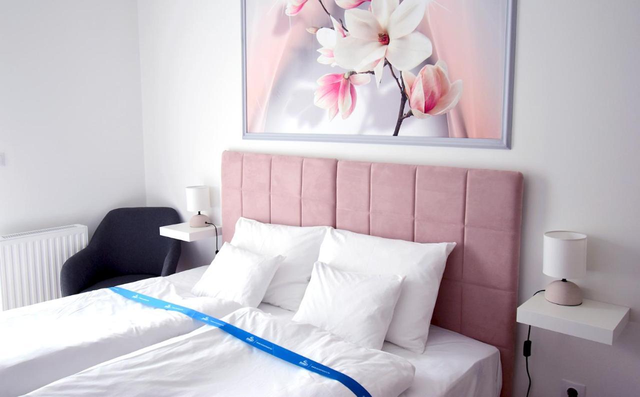 Sunset Resort - Lakeside Boutique Apartments Fonyód Екстериор снимка