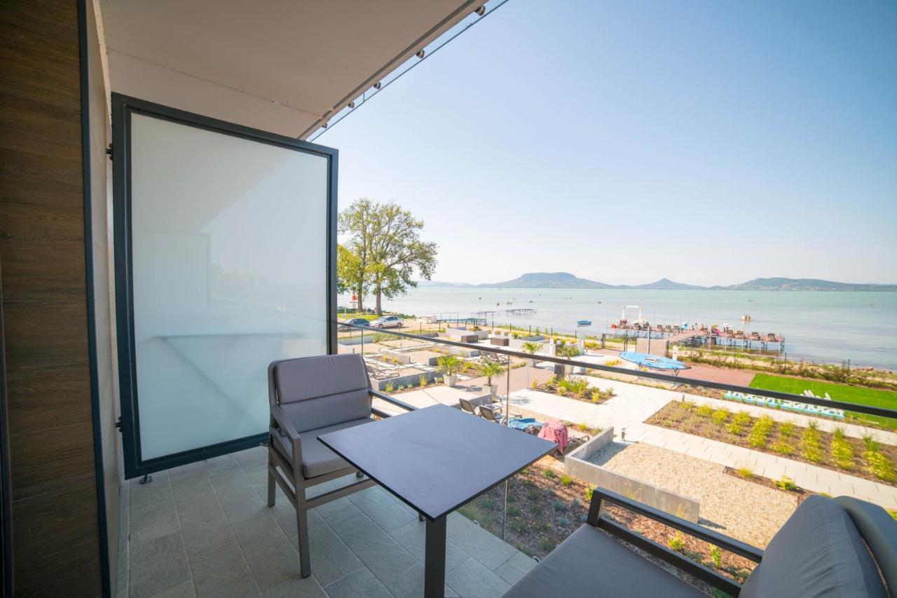 Sunset Resort - Lakeside Boutique Apartments Fonyód Екстериор снимка
